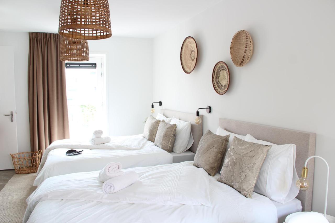 Family Room,1006724104:JPEG