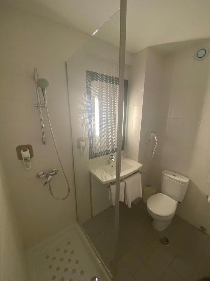Standard Twin Room,1039543474:JPEG