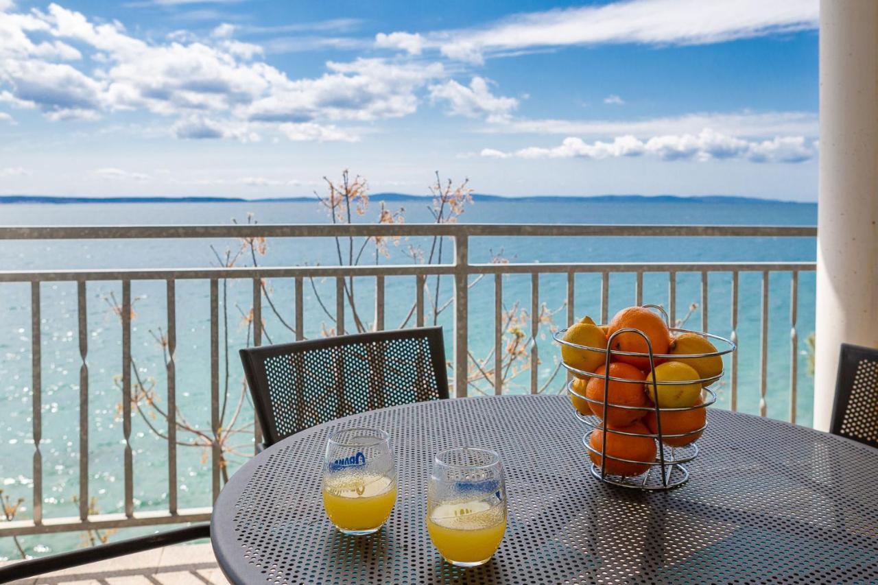 Apartment with Sea View,1406781827:JPEG