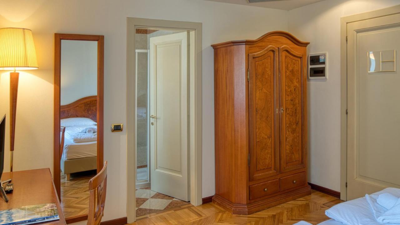 Single Room,1605424037:JPEG