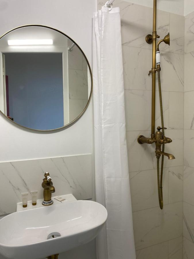 Standard Double Room,1183090210:JPEG