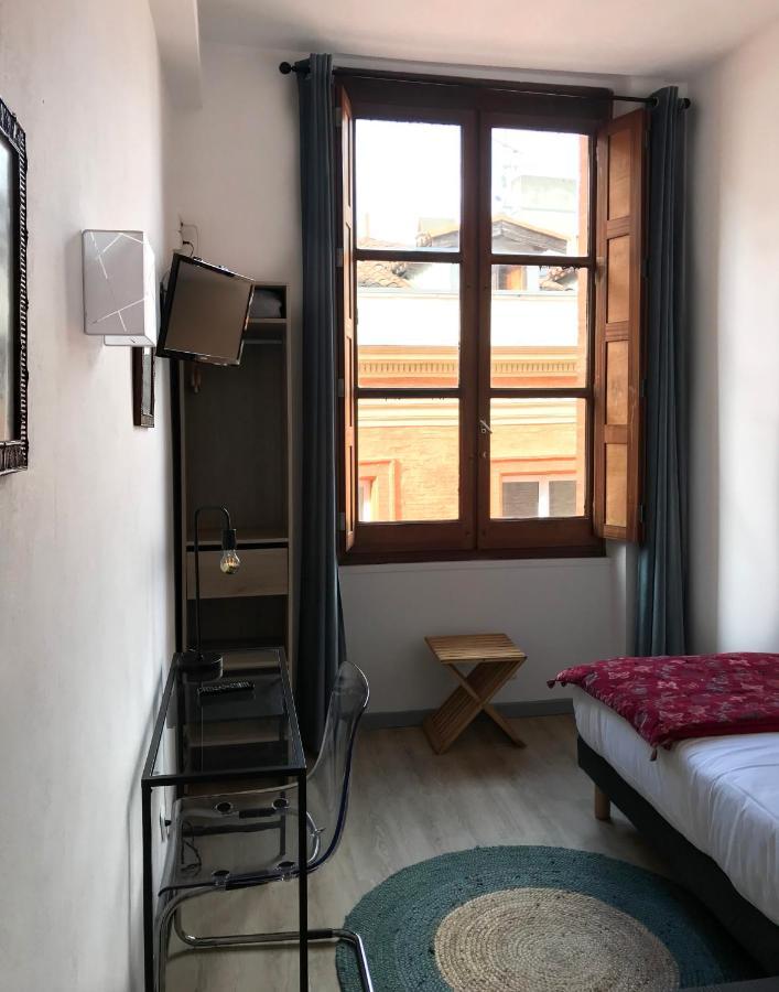 Single Room,1162536279:JPEG