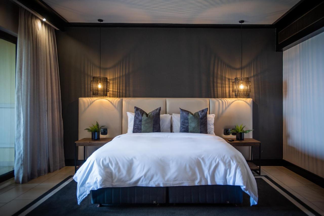 One-Bedroom Apartment,1578559121:JPEG