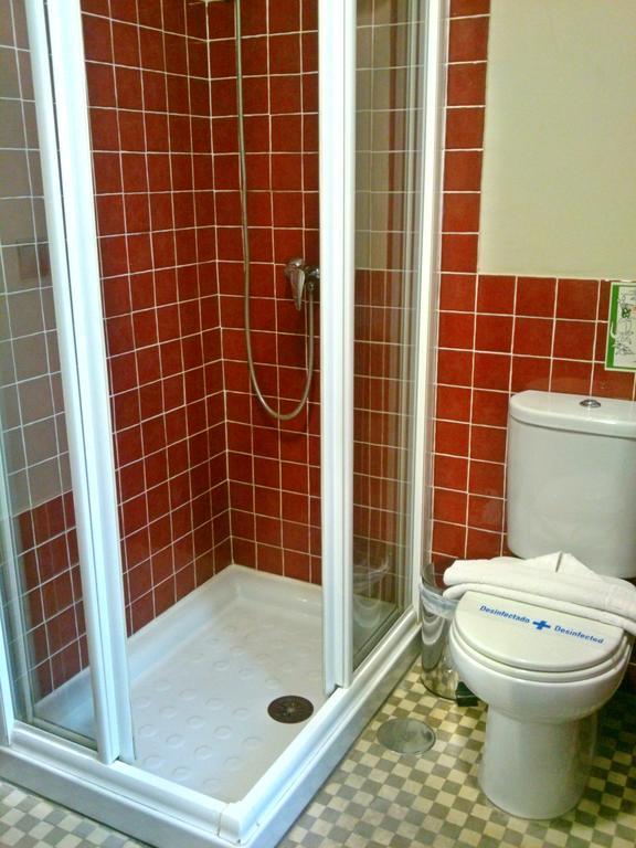 Double Room Spa Bath,117459766:JPEG