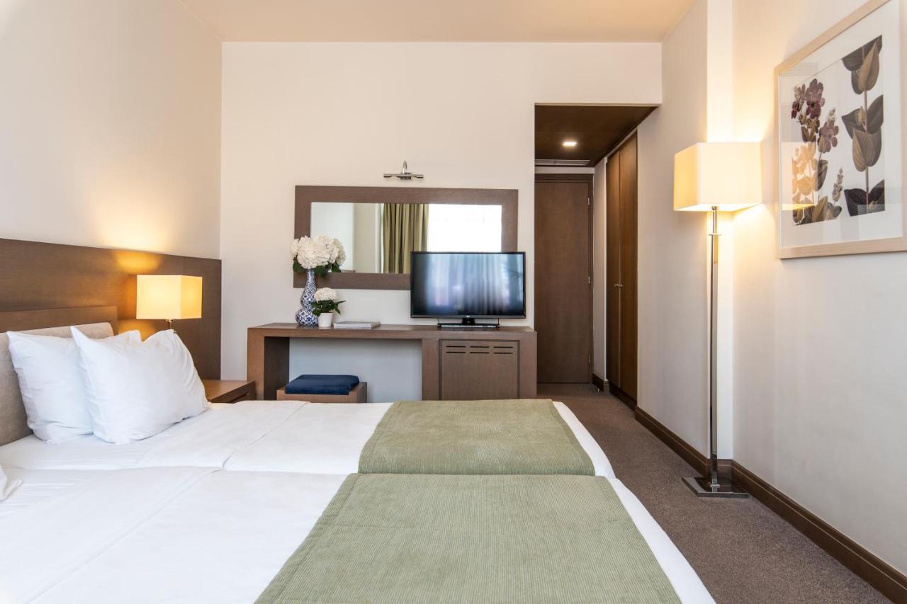 Superior Double or Twin Room,1176021322:JPEG