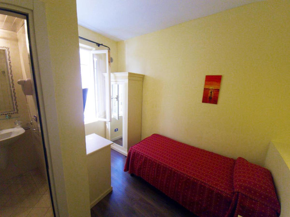 Single Room,1182212722:JPEG