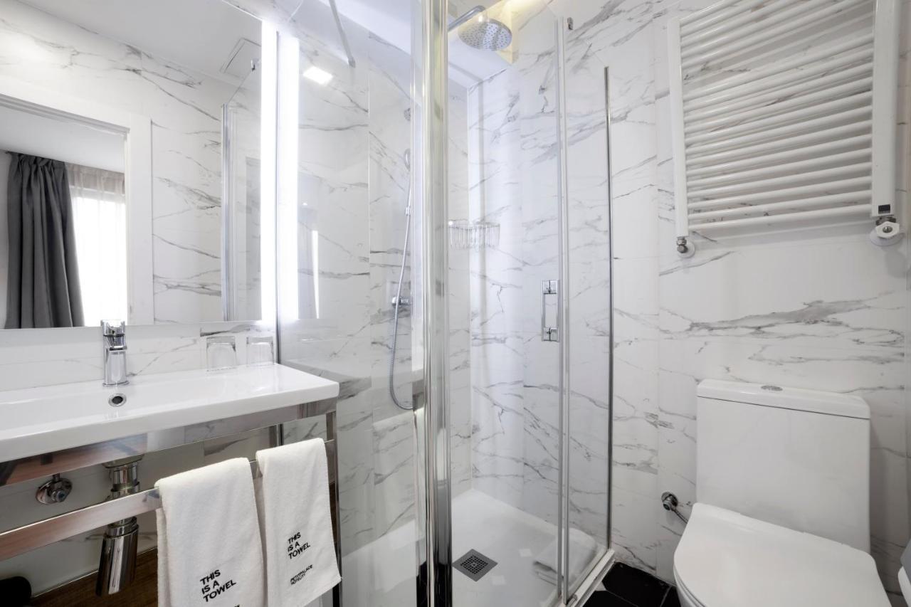 Chambre Double avec Lit d'Appoint
