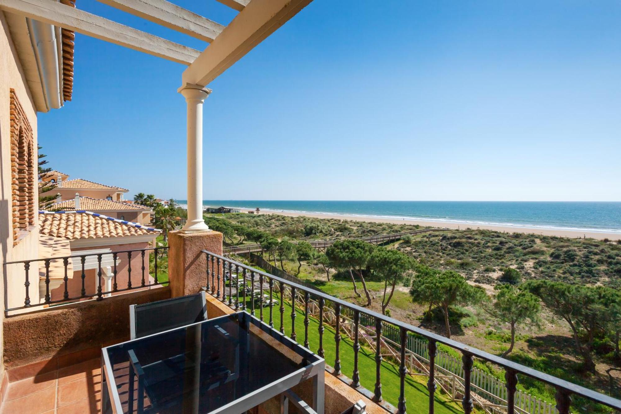 Superior Twin Room with Sea View (2 Adults + 1 Child),1746827851:JPEG
