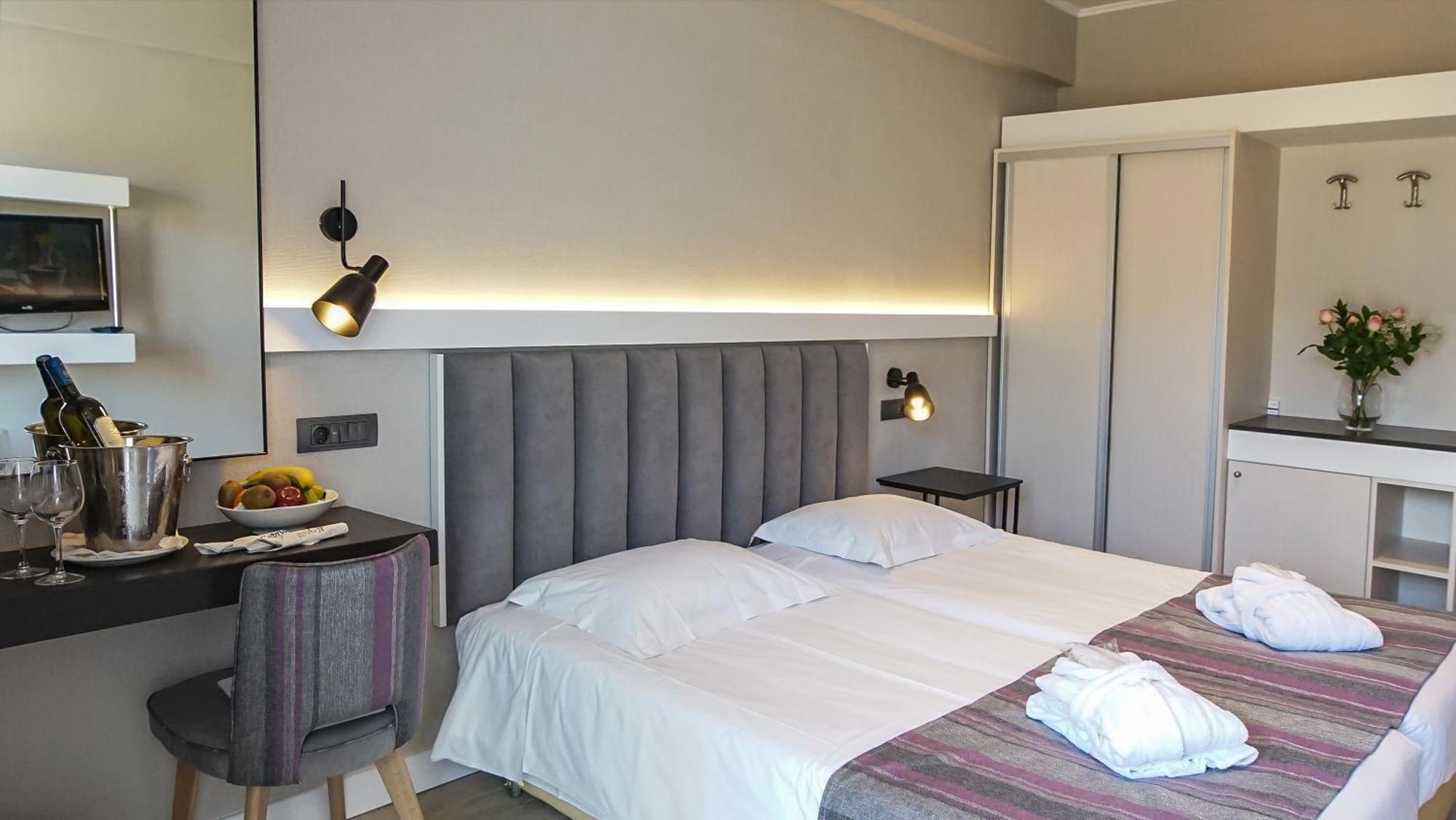 Executive Double or Twin Room Acropolis View,1273327135:JPEG
