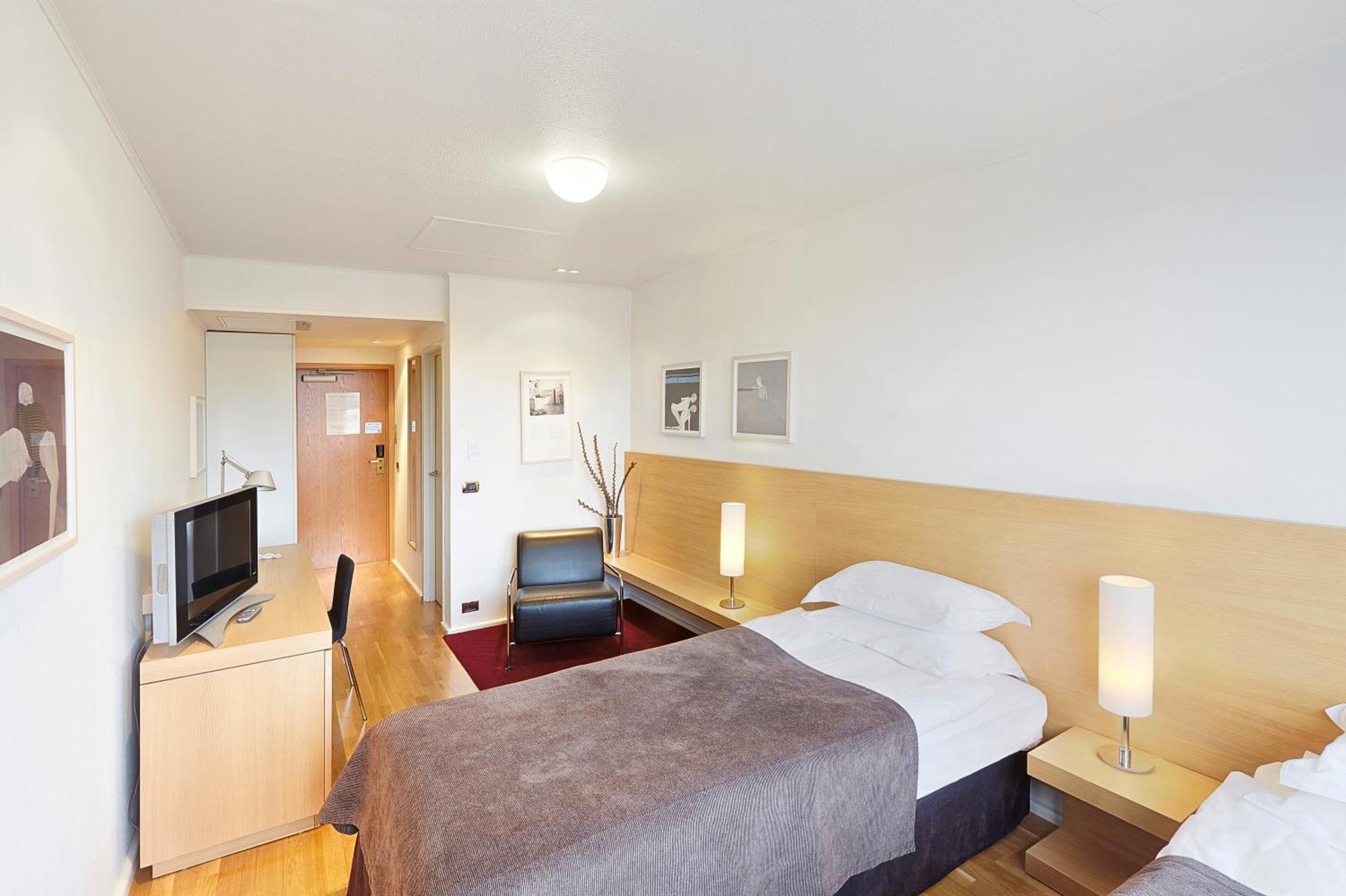 Twin Room,1272200089:JPEG