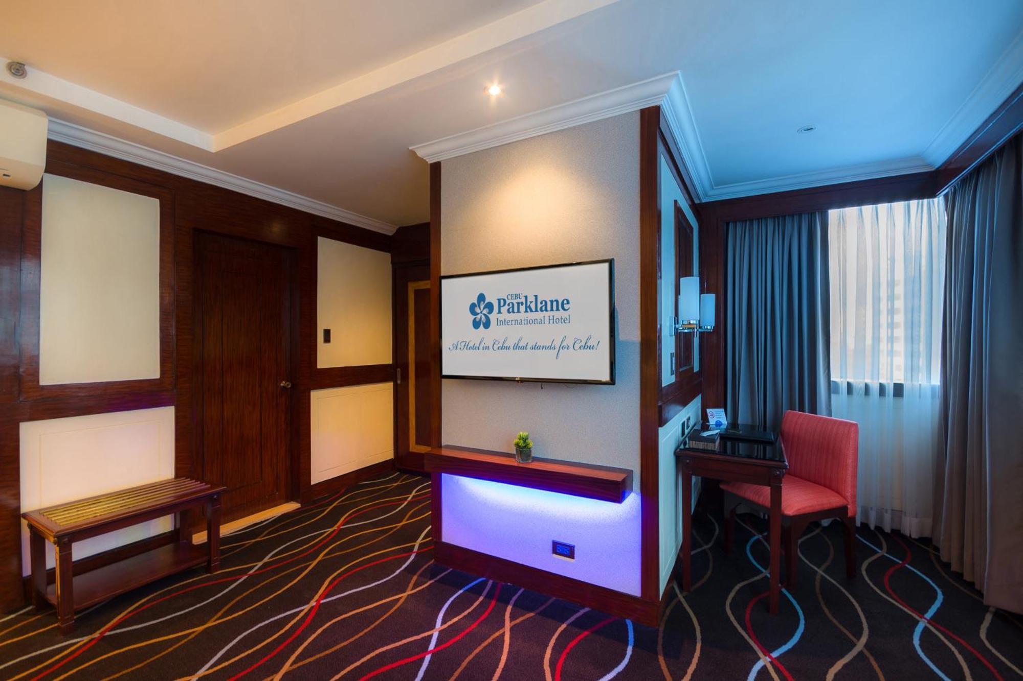 Parklane Junior Suite