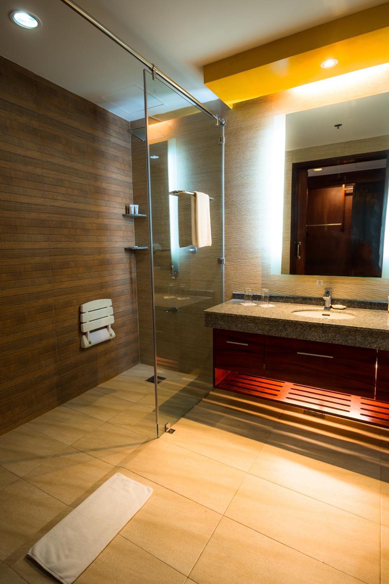 Parklane Junior Suite