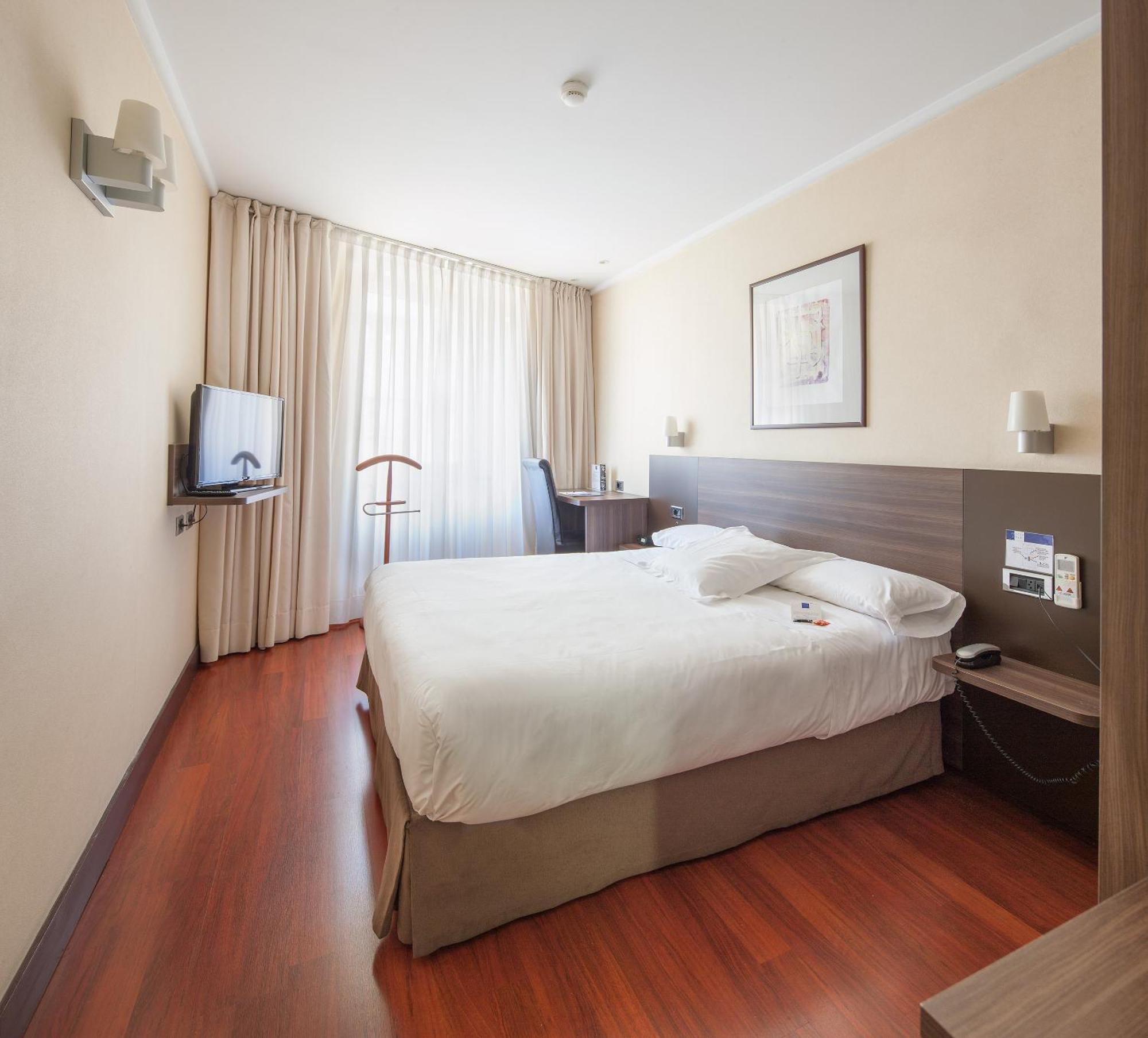 Twin Room,1214671111:JPEG