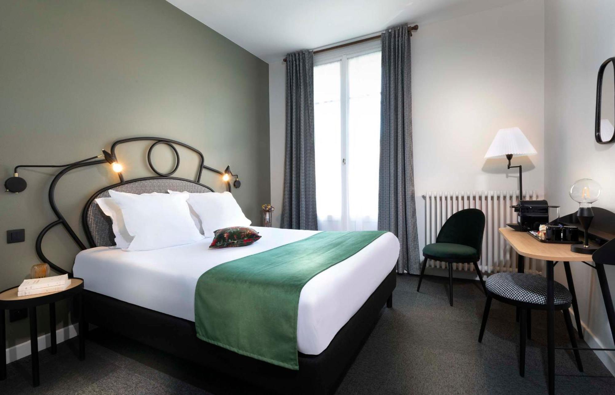 Double Room,1705768676:JPEG