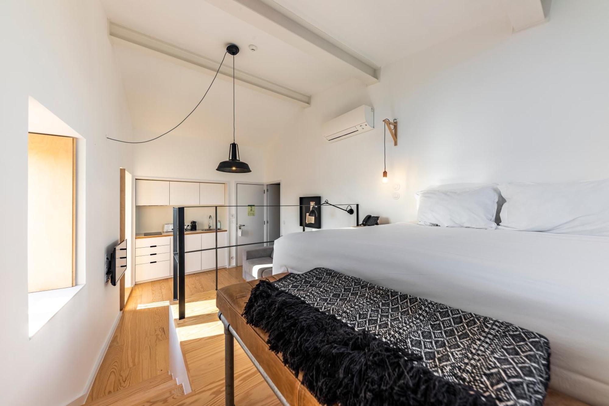 Junior Suite,1279516924:JPEG