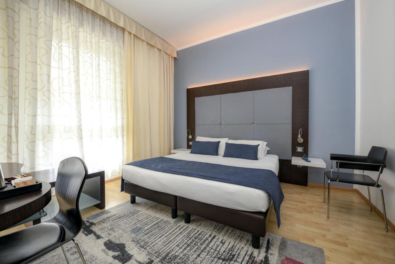 Junior Suite,1248248179:JPEG