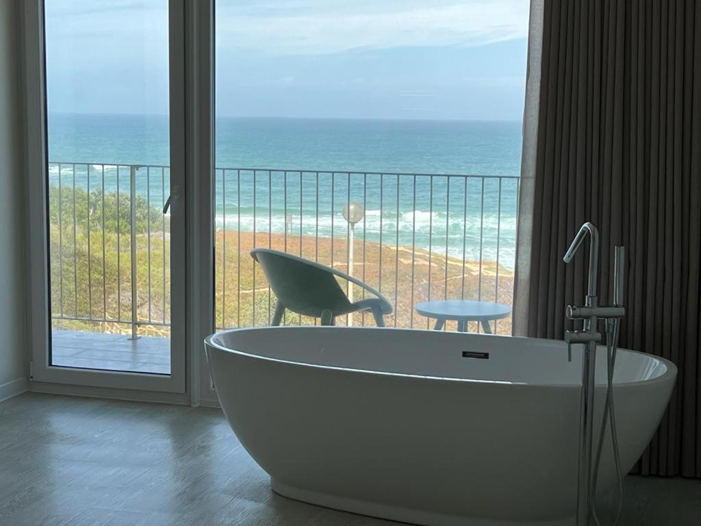 Master Suite Sea View,1263802582:JPEG