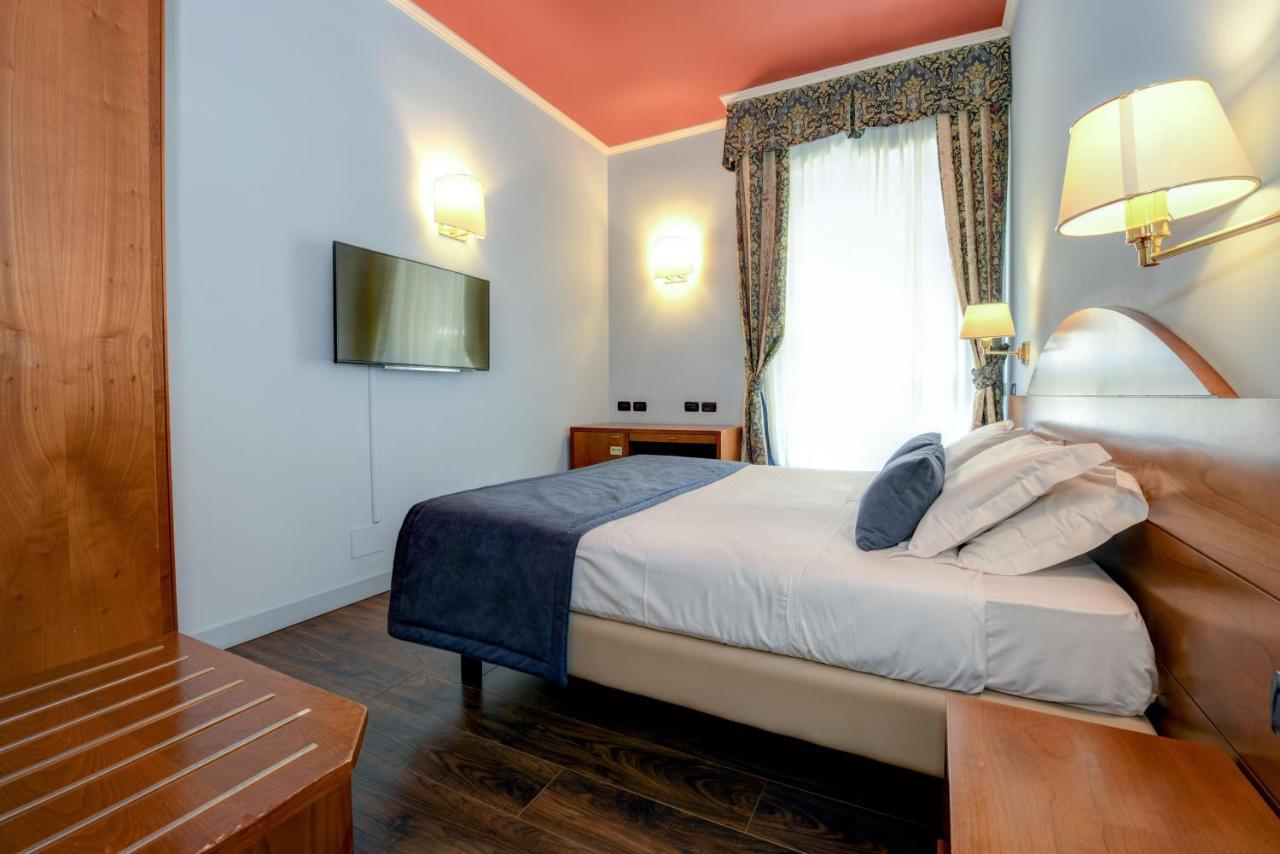 Classic Double Room,1257095119:JPEG