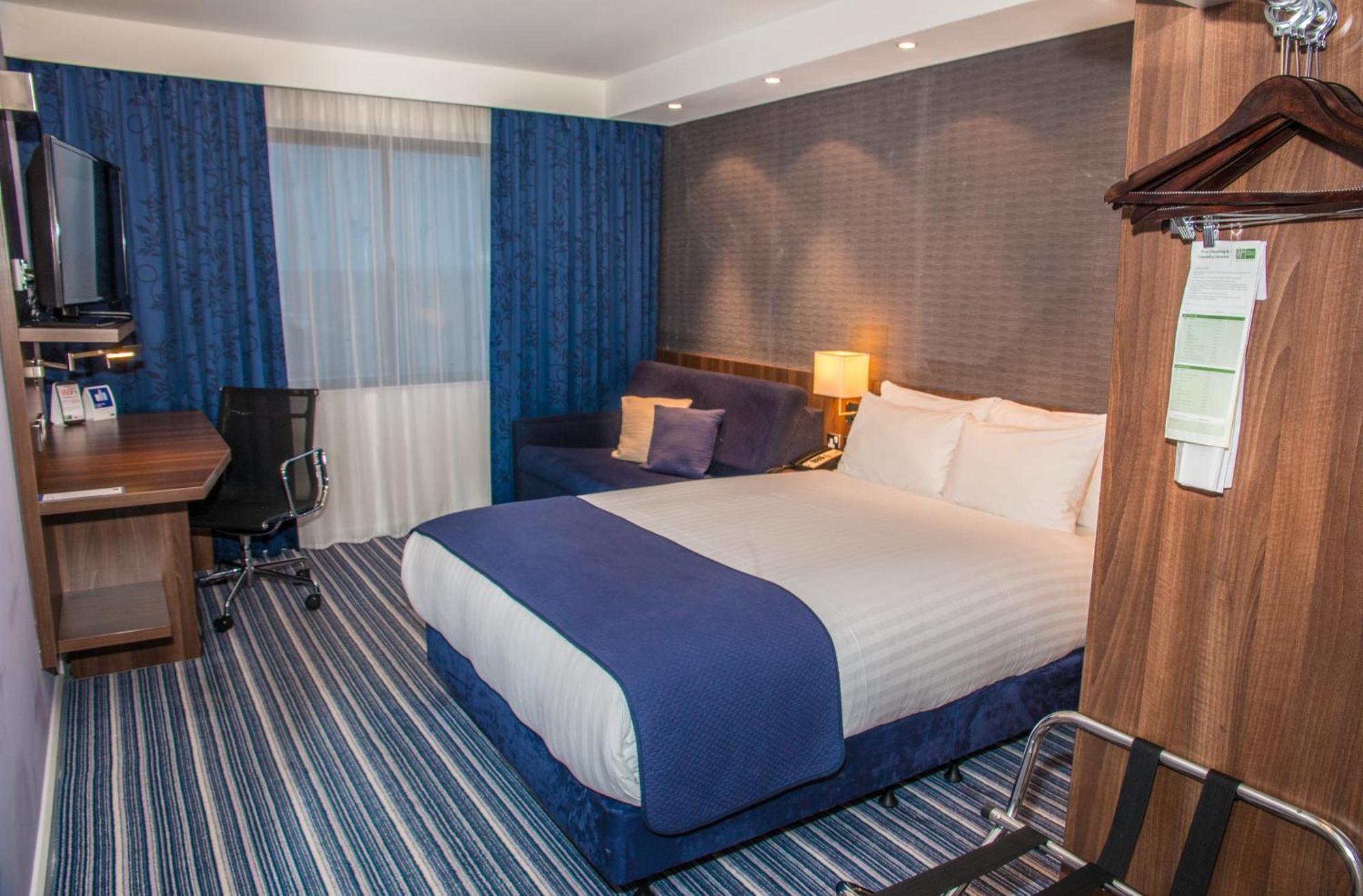 Standard Double Room Hot,1273827127:JPEG