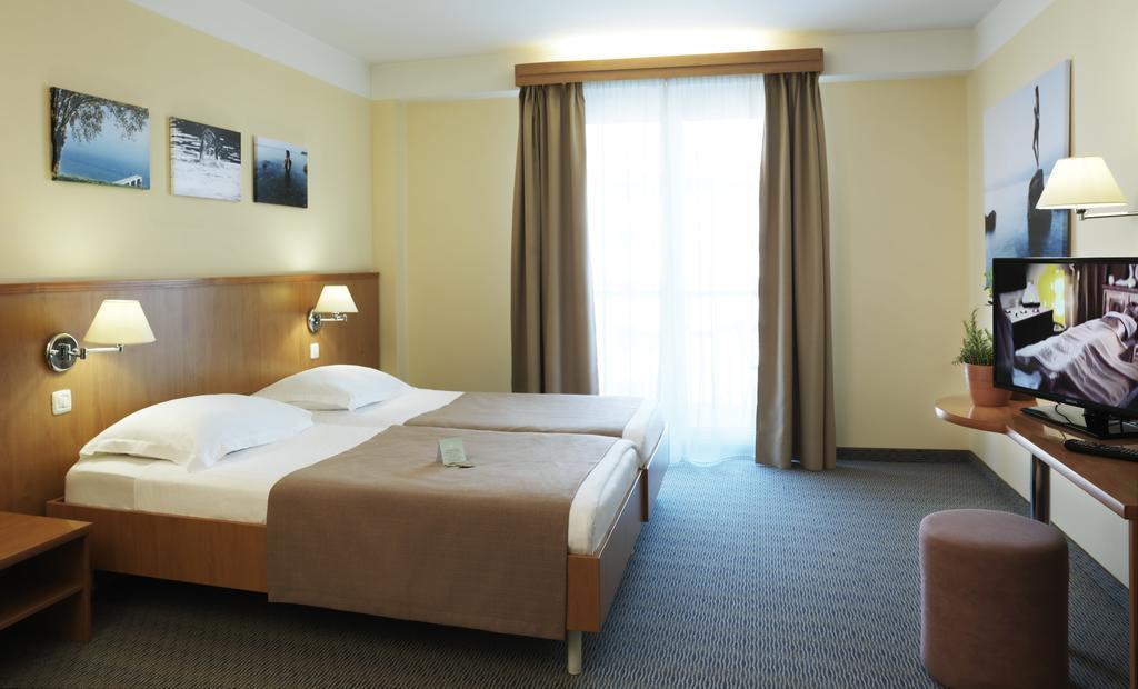 Standard Double or Twin Room Balcony,330163171:JPEG