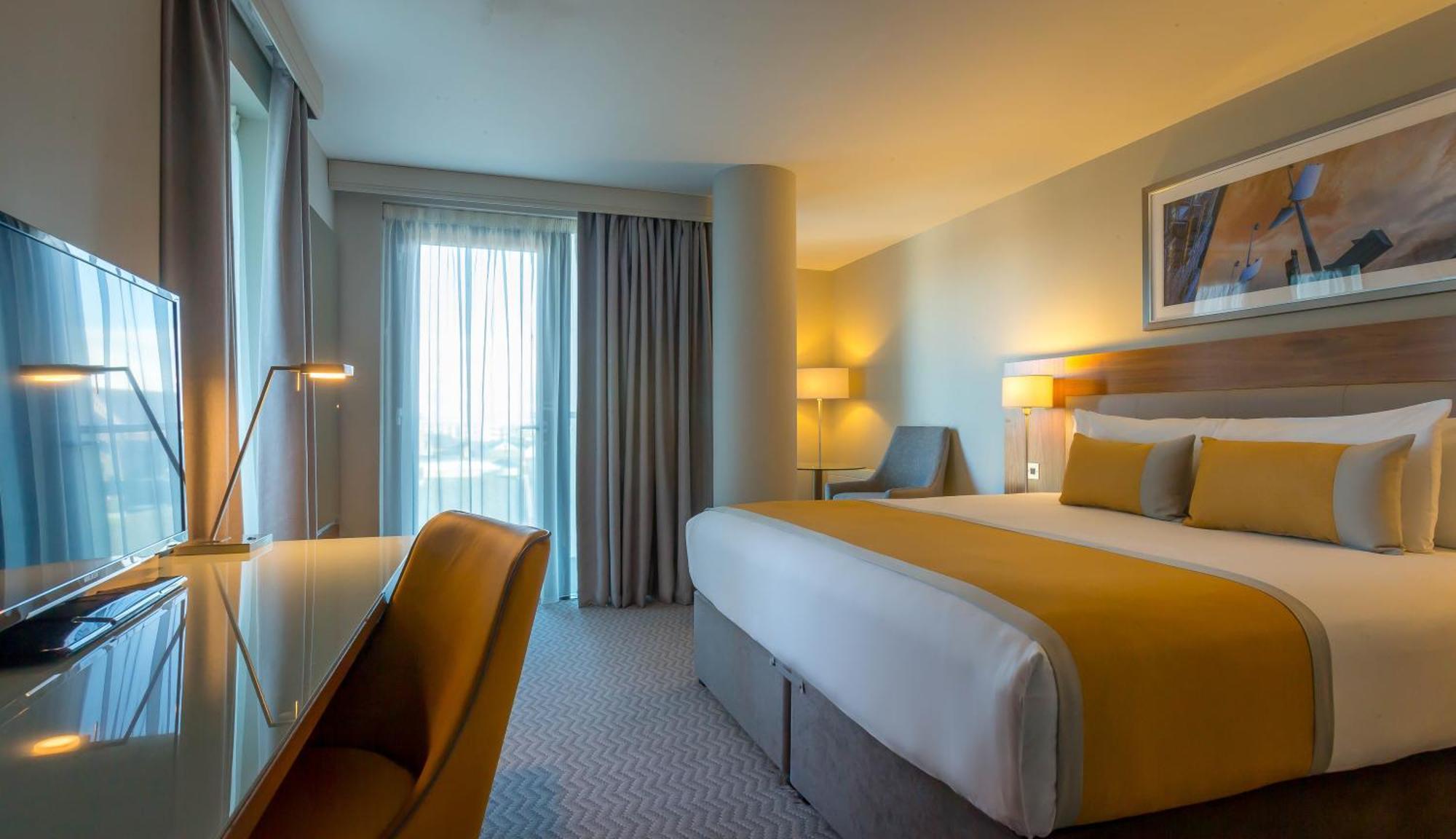 Executive King Room