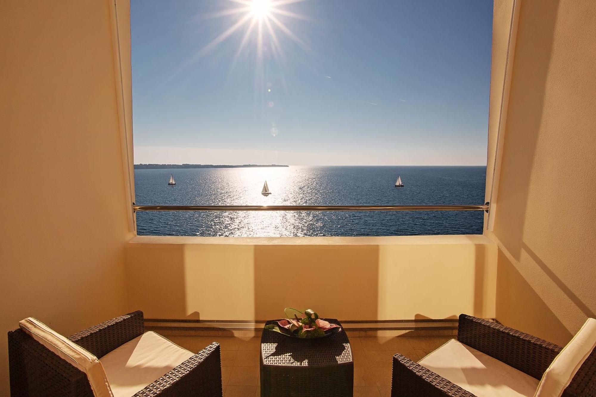 Superior Double Room Balcony Sea View,1277733451:JPEG