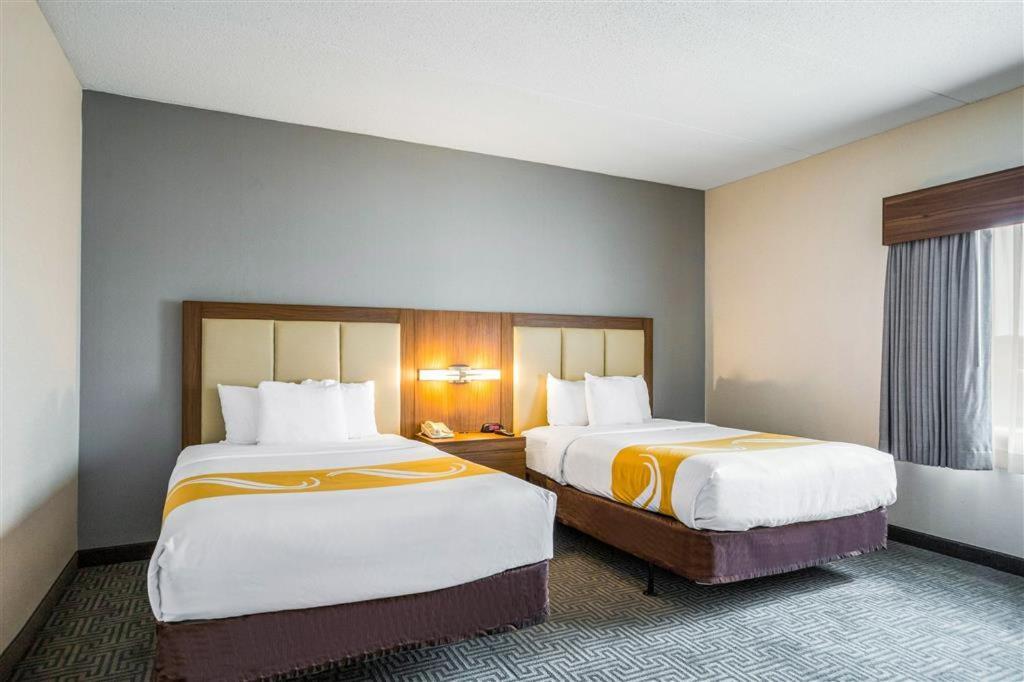 Double Suite,1279918192:JPEG