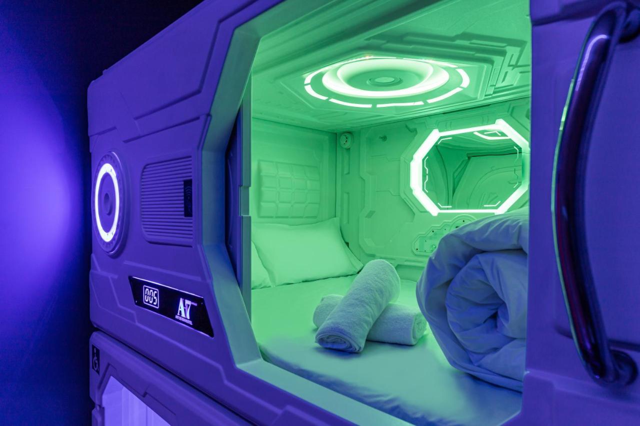 Private capsule room four doubles,1298072827:JPEG