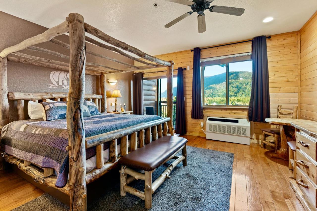 King Room with Balcony,646069035:JPEG
