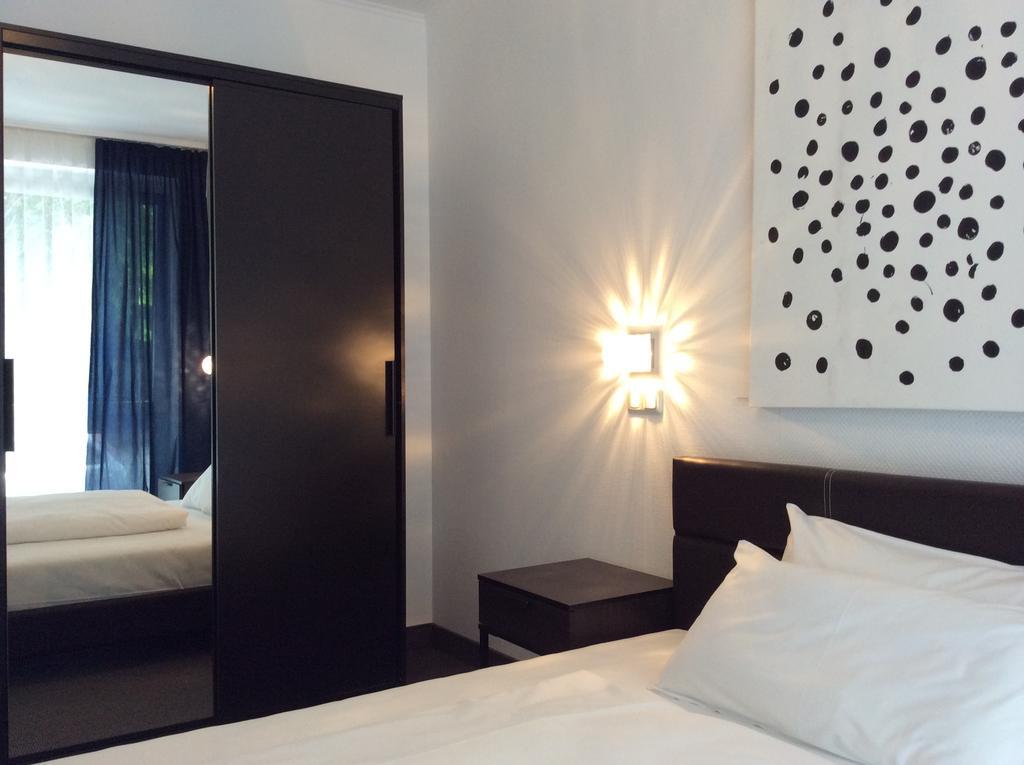 Standard Single Room,134504397:JPEG