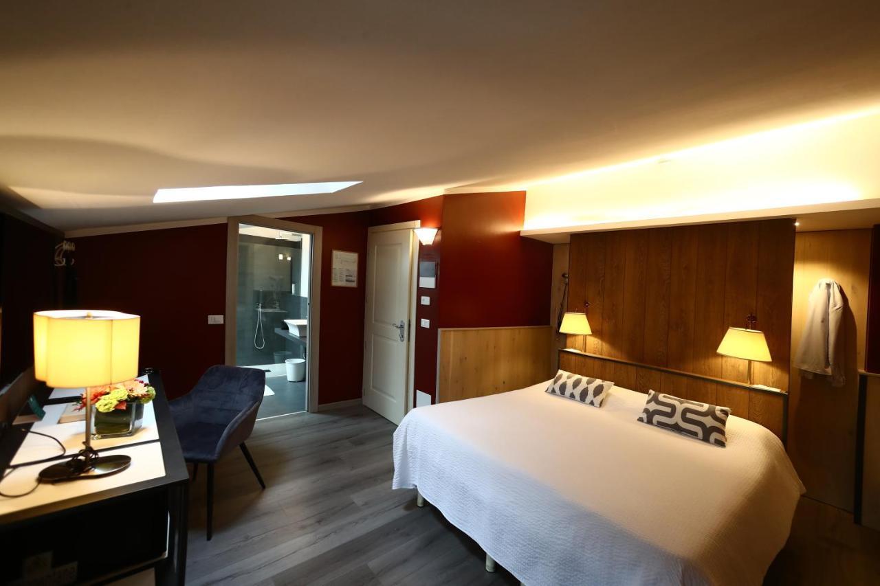 Double or Twin Room,1209388366:JPEG