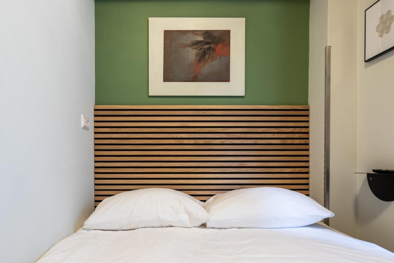 Extra Small Double Room,1369925033:JPEG