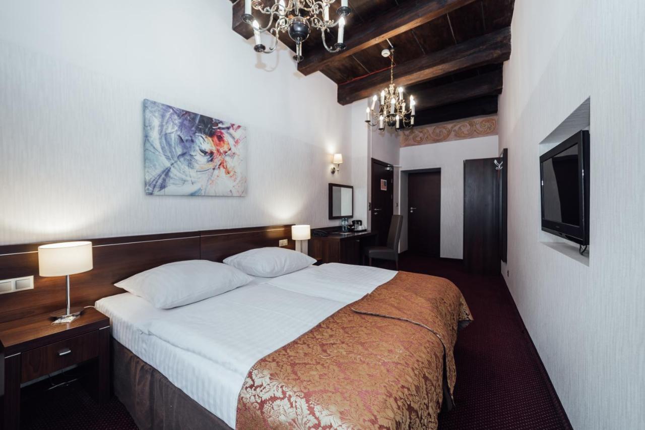 Superior Double Room,1370853350:JPEG