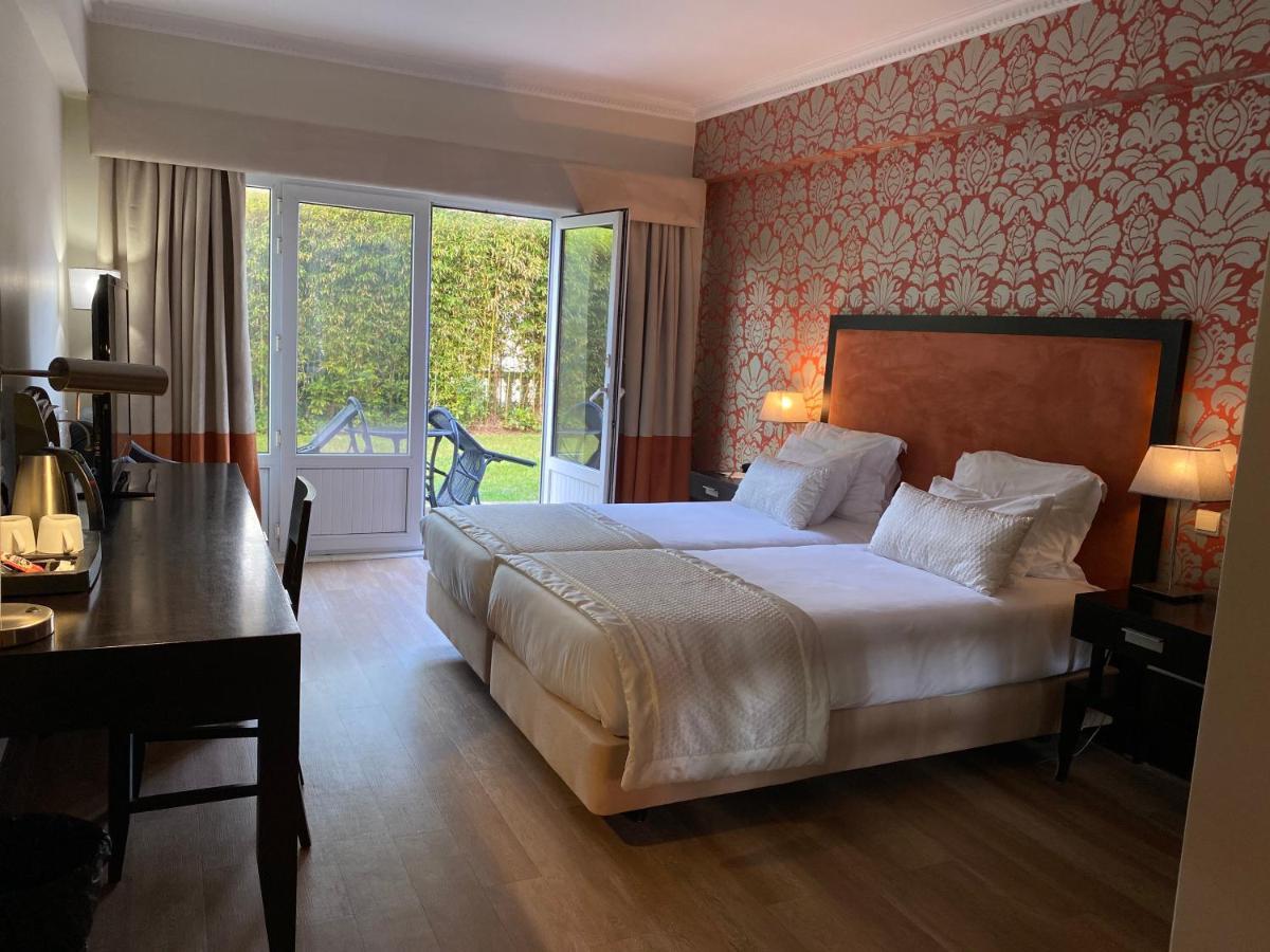 Twin Room,1371320549:JPEG