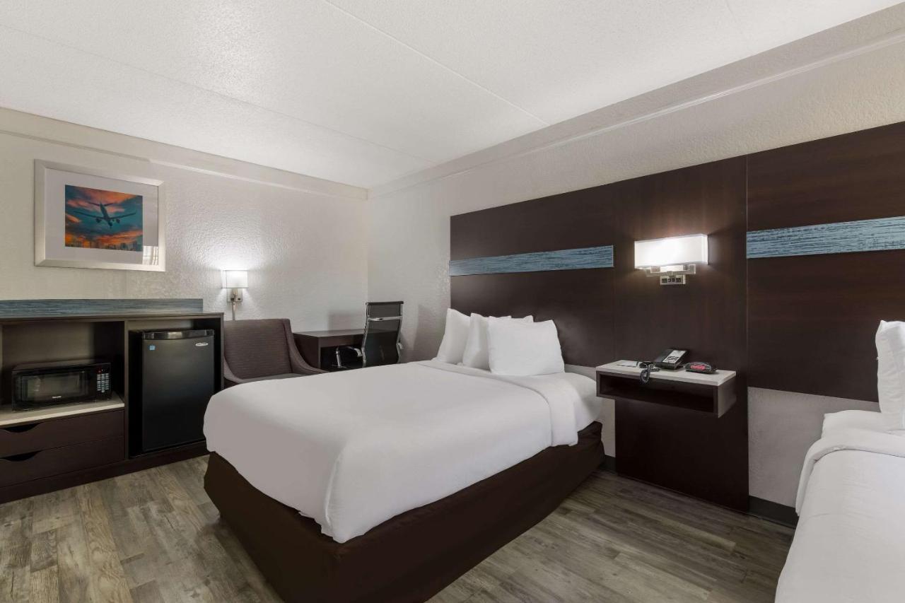 Double Room Two Double Beds Accessible or Non-Smoking
