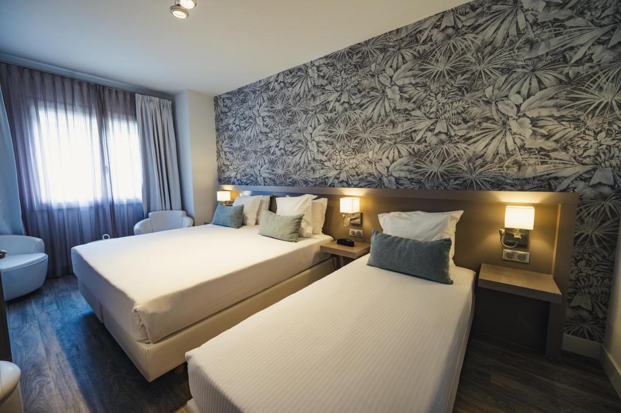 Triple Room,1387344554:JPEG