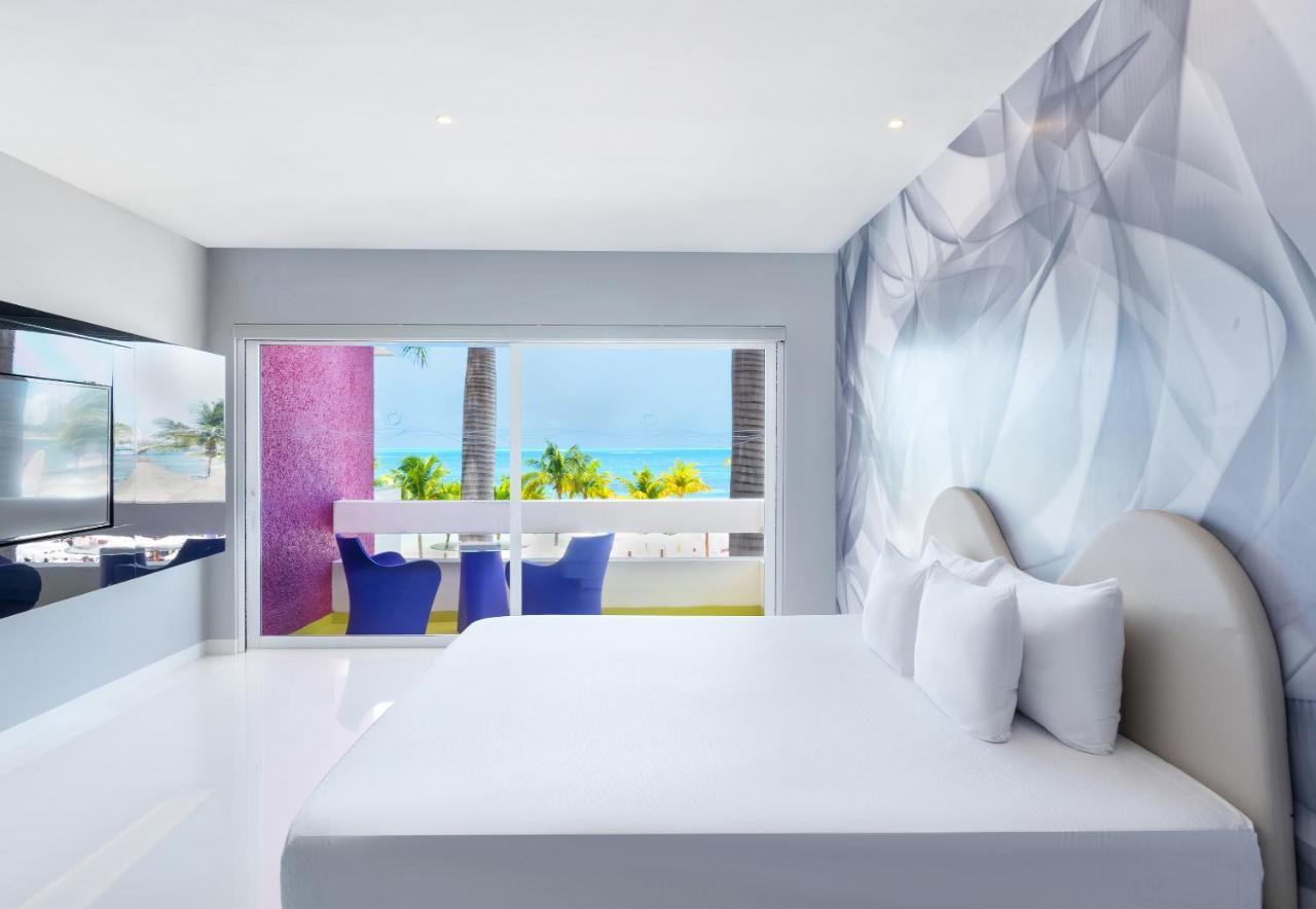 Trendy Ocean View Room,1541326642:JPEG