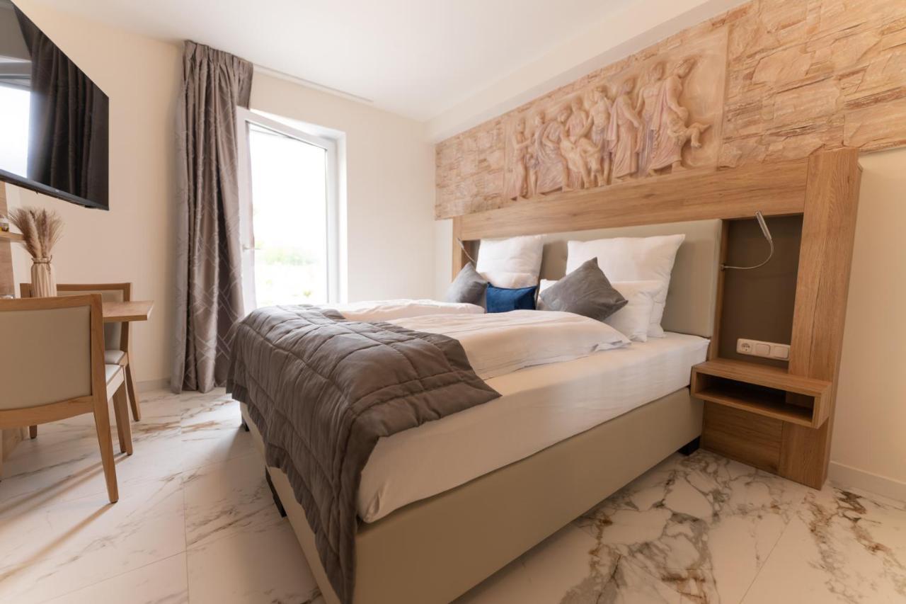 Double Room with Terrace,1400628467:JPEG