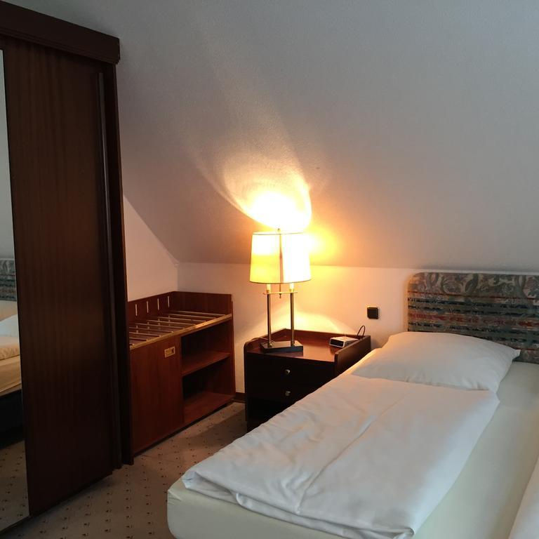Single Room,140739252:JPEG