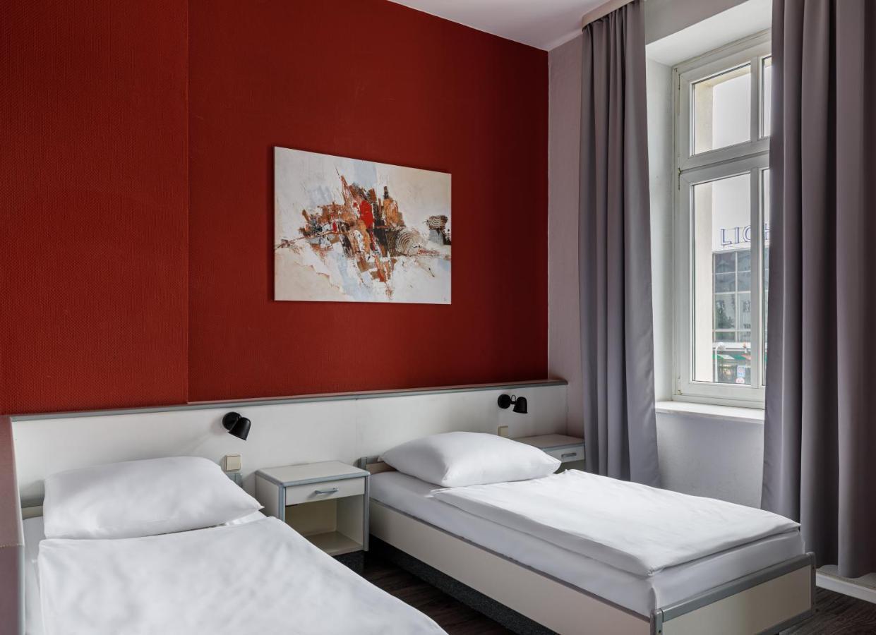 Standard Double or Twin Room,1555439593:JPEG