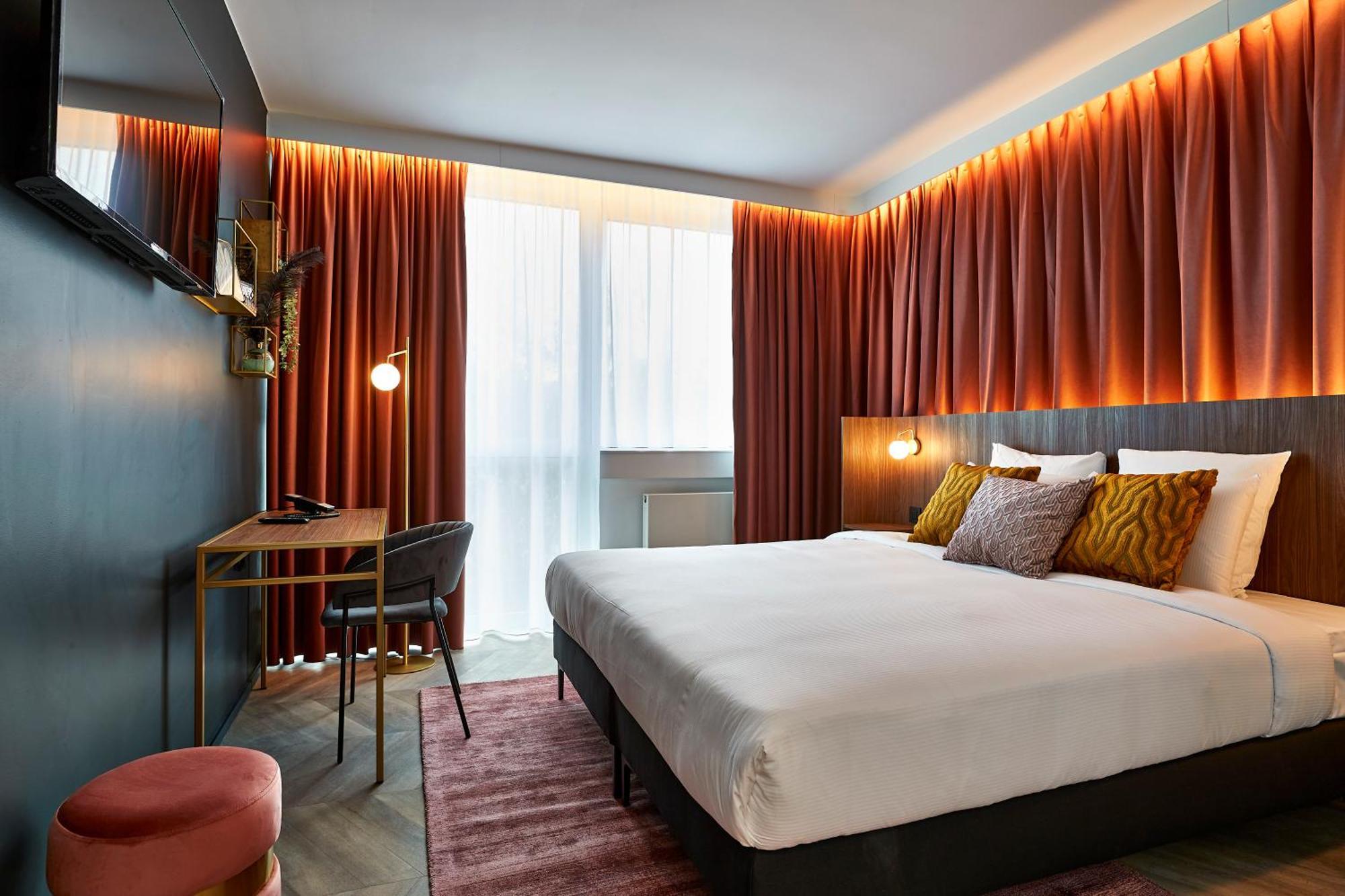 Standard Double or Twin Room,1438143745:JPEG