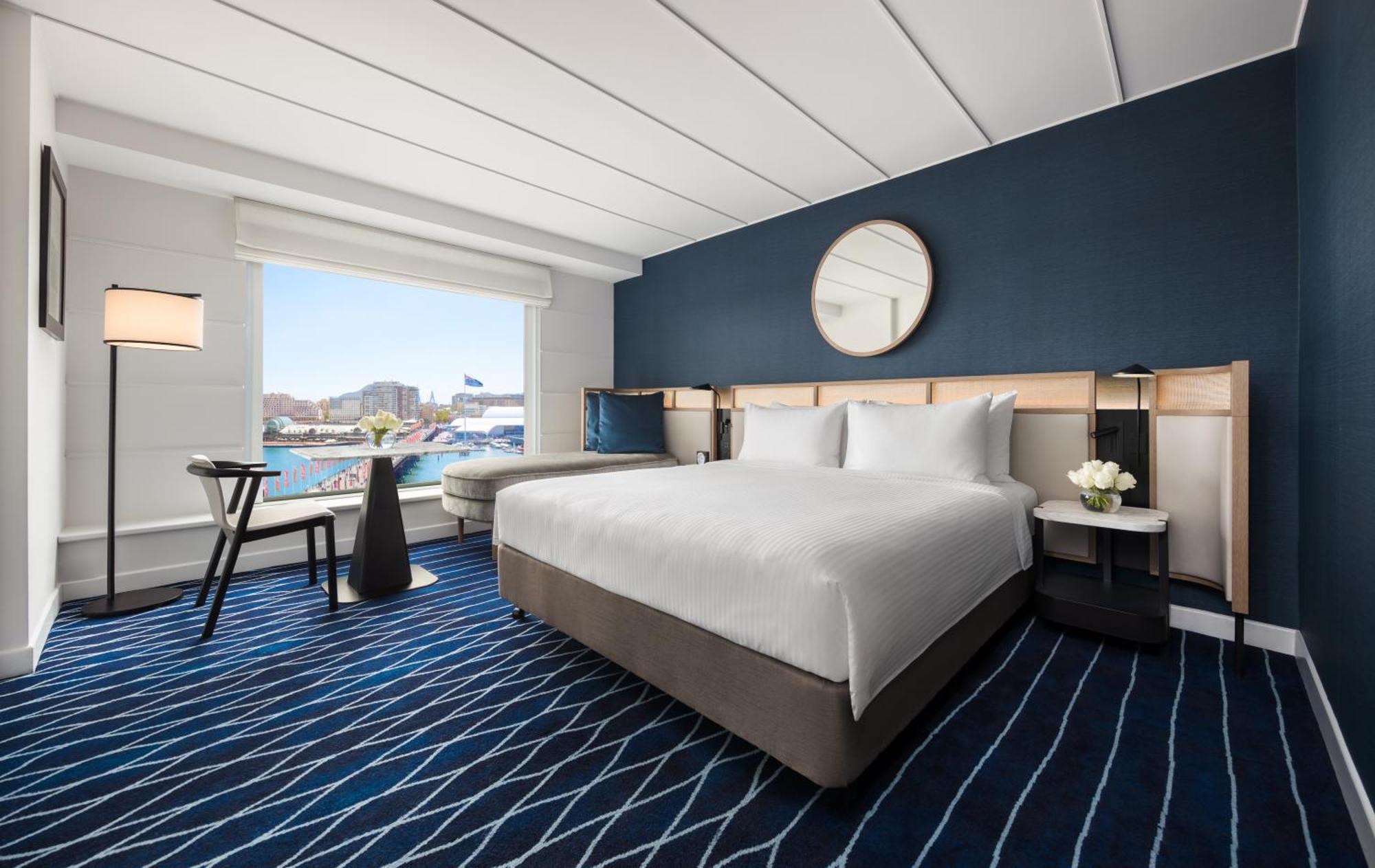 King Room Darling Harbour View,1439405335:JPEG