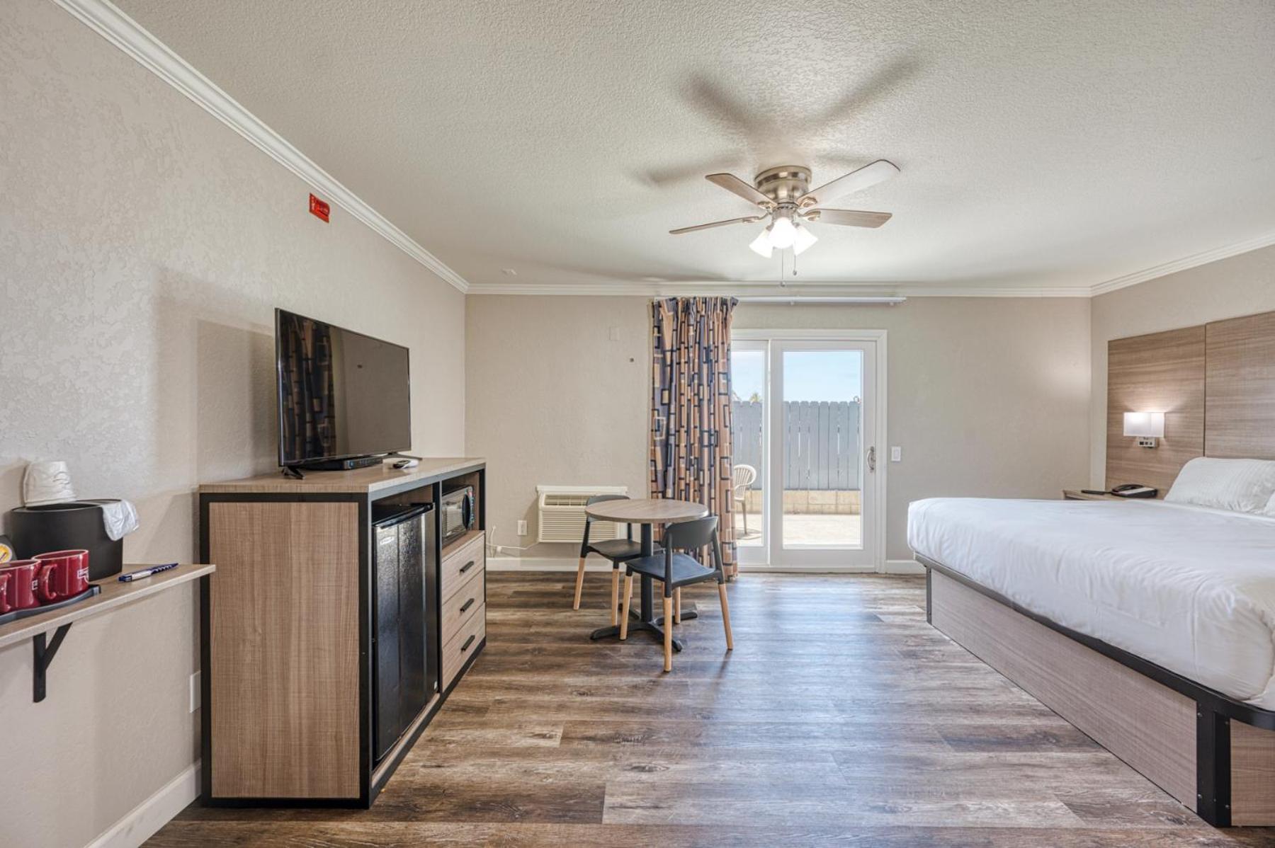 King Room - Disability Access/Non-Smoking