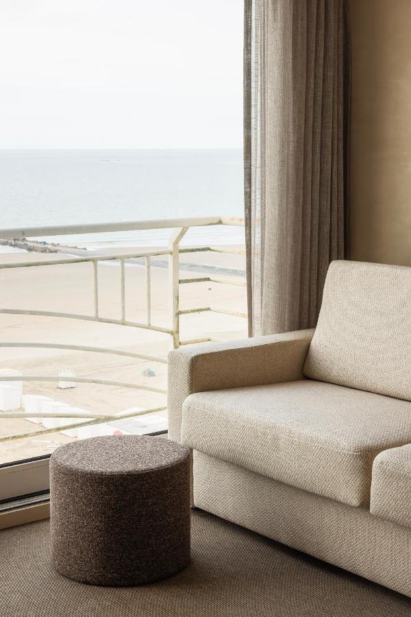 Deluxe Double Room with Sea View - Pet Free Room,1498468204:JPEG