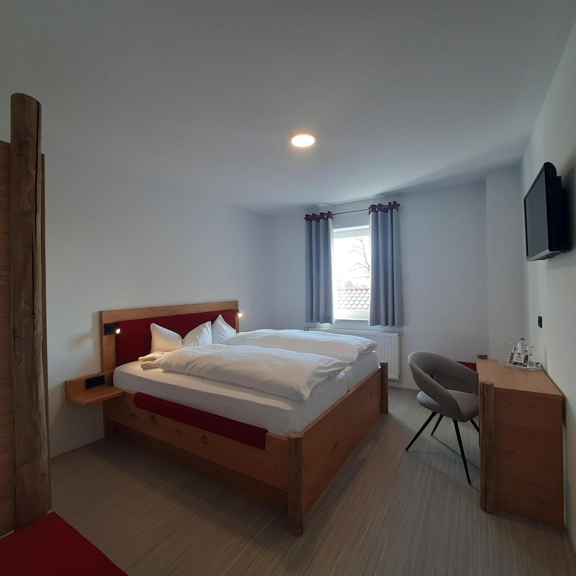 Double Room,1499938123:JPEG