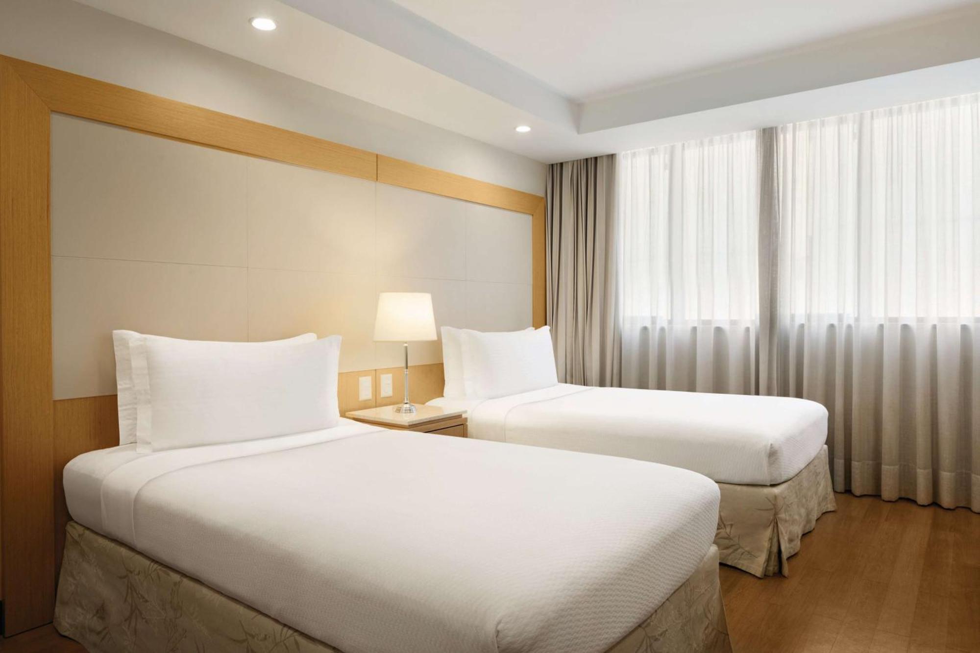 Twin Room with Two Twin Beds - City View,1499049862:JPEG