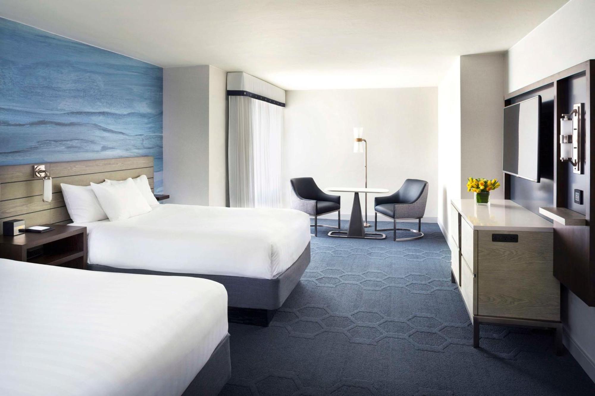 Deluxe Double Room with Two Double Beds,1498783864:JPEG
