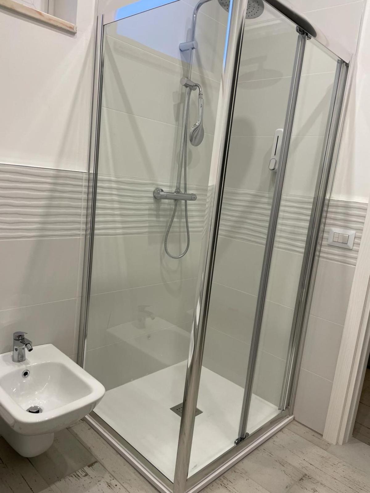 Deluxe Room,1744825184:JPEG