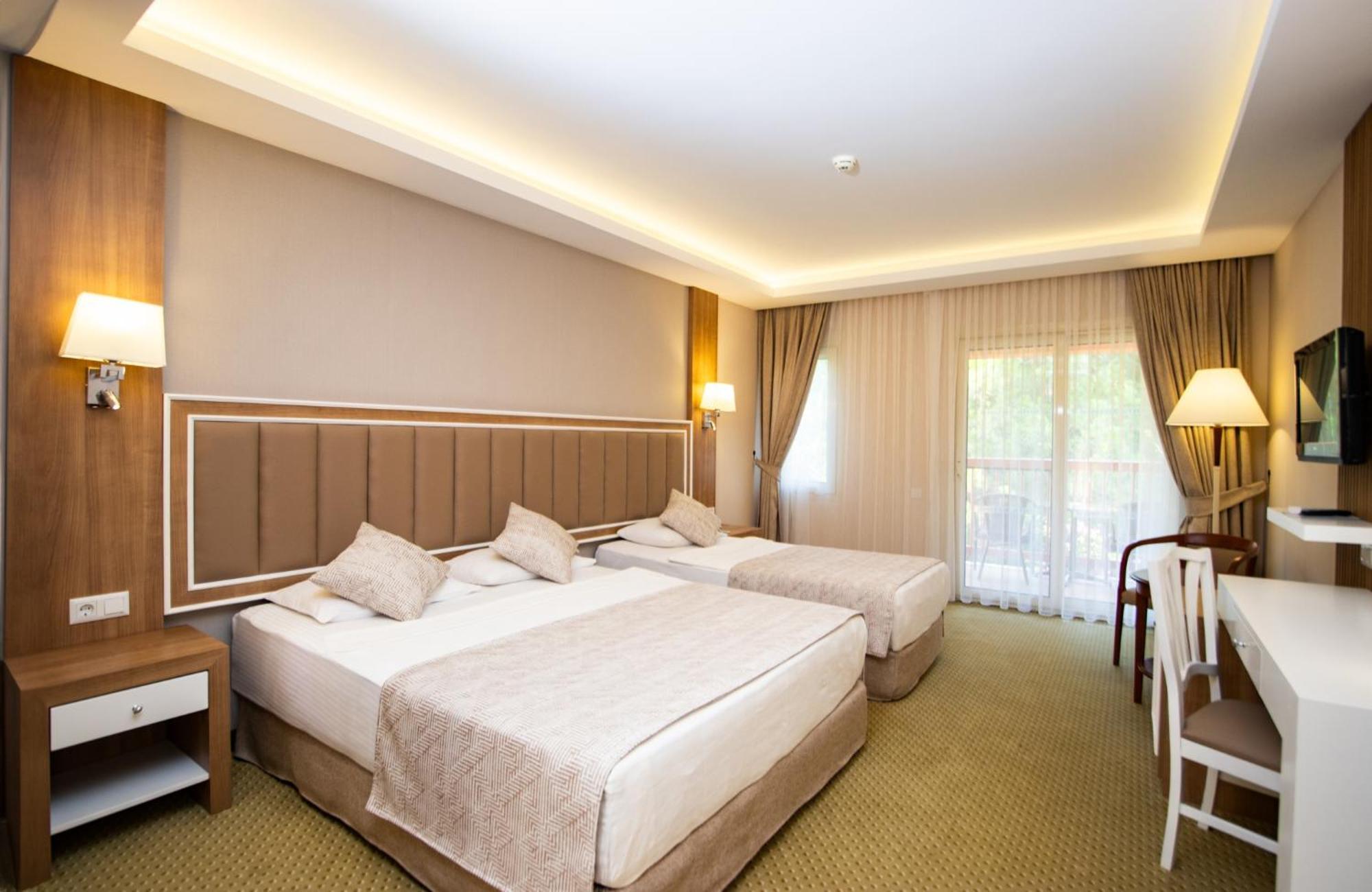 Superior Double Room,1531542883:JPEG
