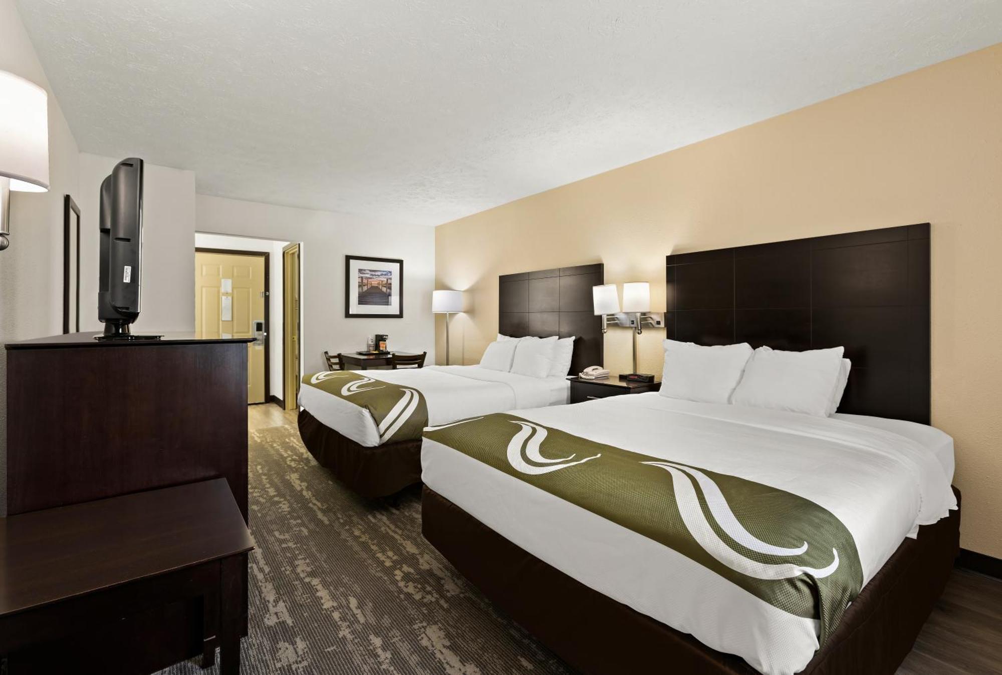 Queen Room with Two Queen Beds - Non-Smoking,1706497496:JPEG